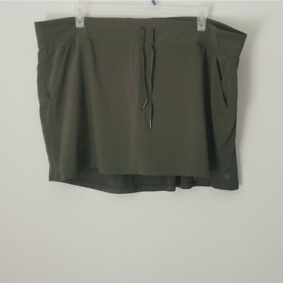 All in Motion Skort in Olive Green Size 2X - Picture 1 of 8